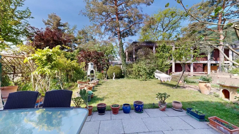 Felicità abitativa con giardino e molto charme - casa a schiera a Pieterlen – foto 21 di 23