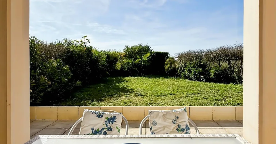Appartement mit Terrasse von 3,5 Zimmern in Divonne-les-Bains – 91m2 - Terrasse, Garten, Keller, Garage