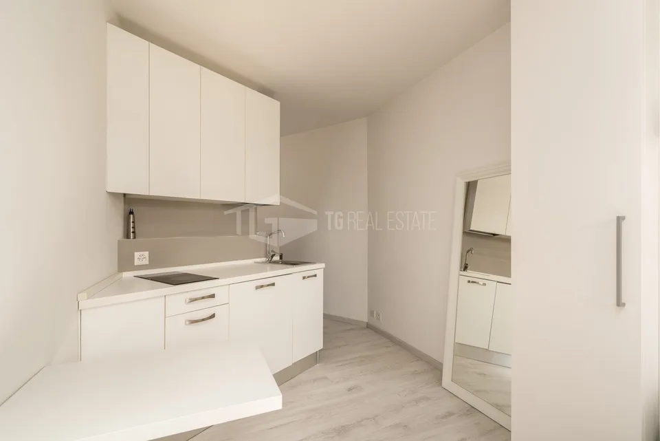Helles Einzimmerapartment mit 25 m2 und Seeblick