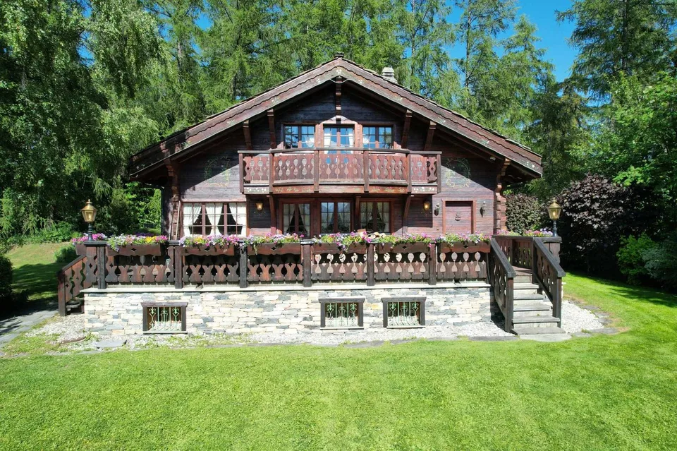 Prächtiges Chalet mit seinem Mazot auf einem wunderschönen Grundstück