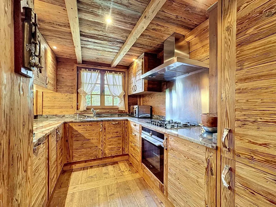 Prächtiges Chalet mit seinem Mazot auf einem wunderschönen Grundstück