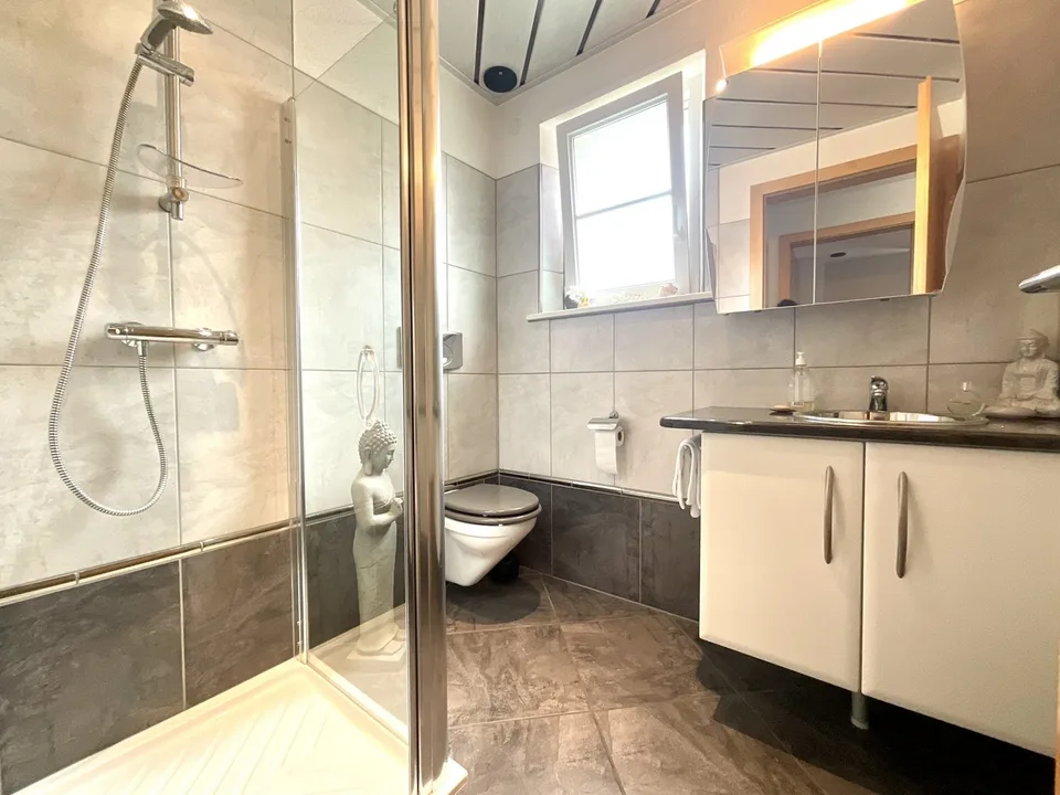 7-Zimmer-Einfamilienhaus mit Pool in Feldbach – Foto 14 von 25