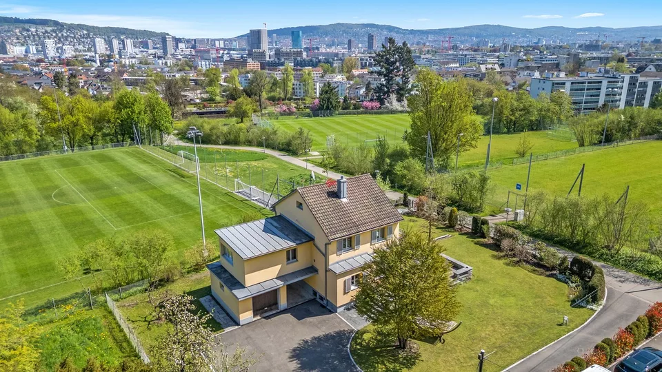 Stadtnah, naturnah, einzigartig - Ihr Traumhaus im Grünen
