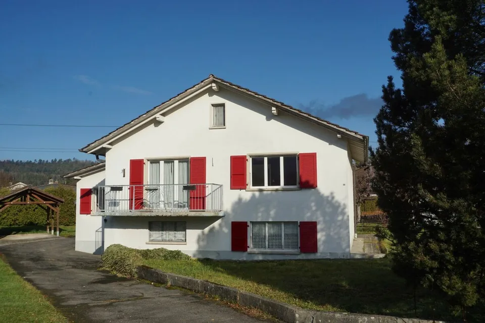 ARI-252 - Maison individuelle sur une parcelle de 904 m2