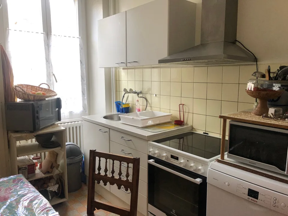 Dreizimmerwohnung im ersten Stock