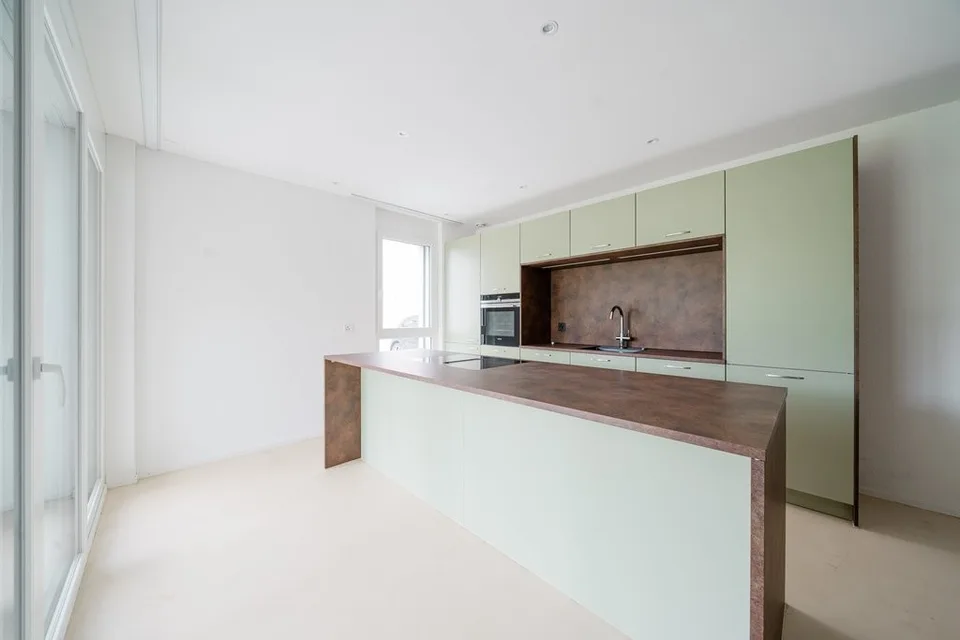 MODERNE WOHNUNG IN DER NÄHE DES BODENSEES