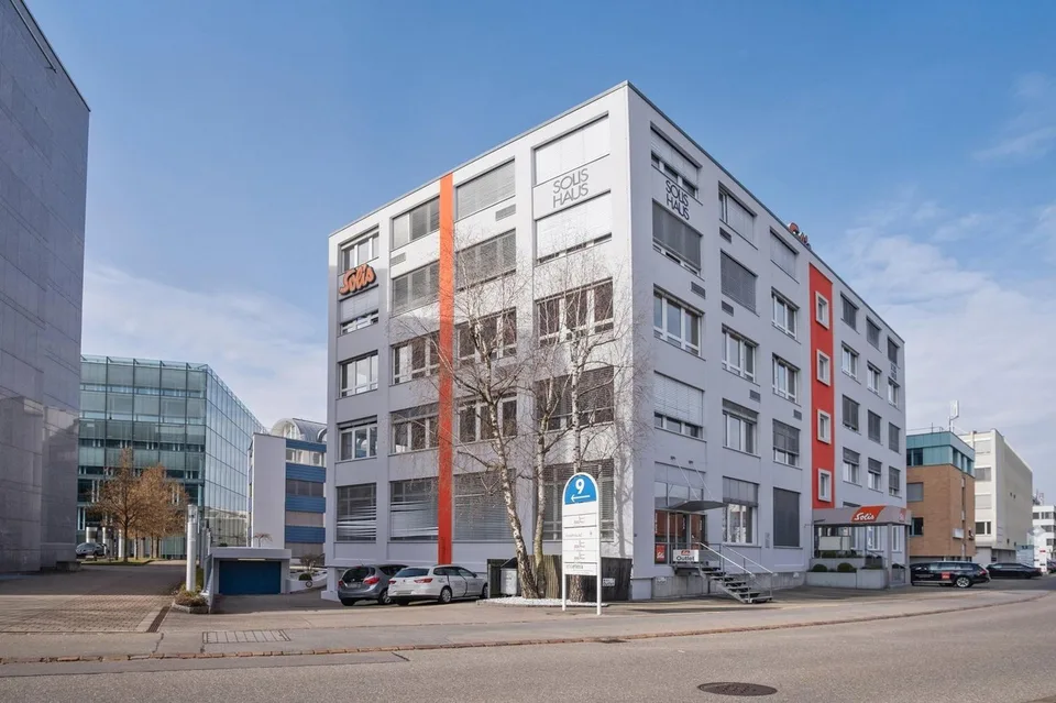 Uffici economici e flessibili in una posizione centrale alla stazione di Glattbrugg