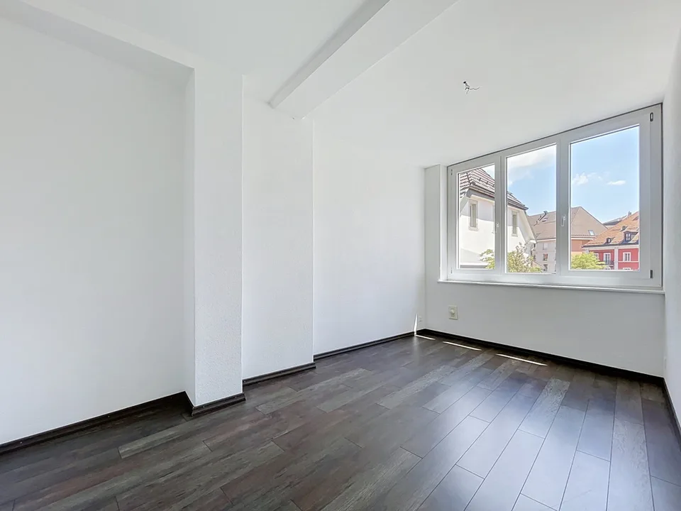 5-room apartment – photo 8 of 10