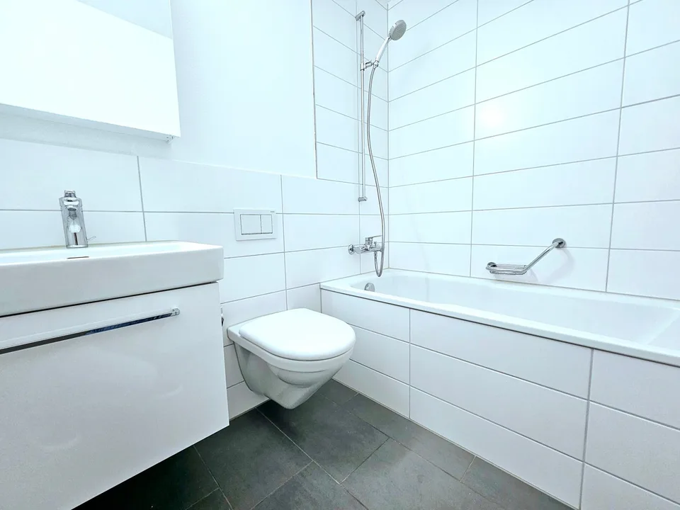 Ti regaliamo un affitto netto: Appartamento 2.5 locali luminoso a Langenthal