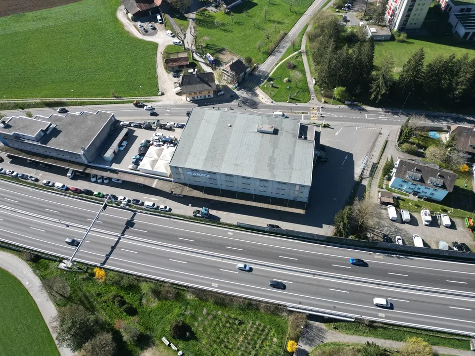 Vielseitig nutzbares Lager- und Gewerbegebäude zur Zwischennutzung in Muri (BE) – Foto 6 von 12