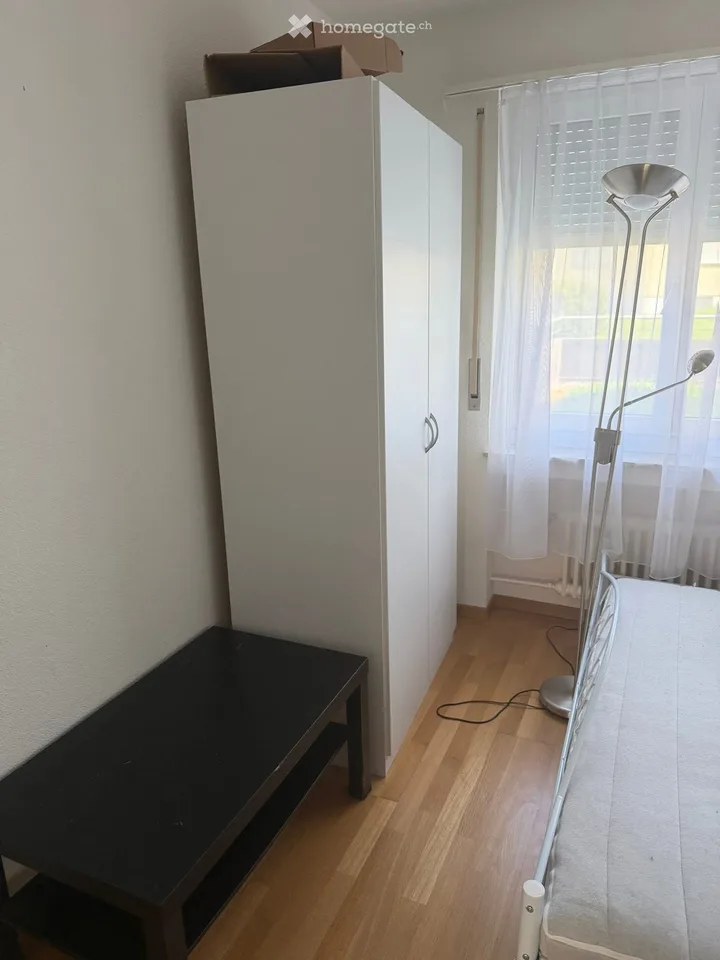 Affitto camera arredata per 3 mesi