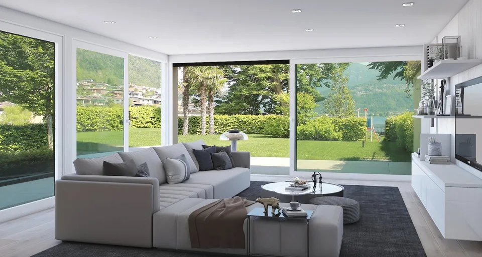 NUOVA CASA DI 6.5 LOCALI SUL LAGO