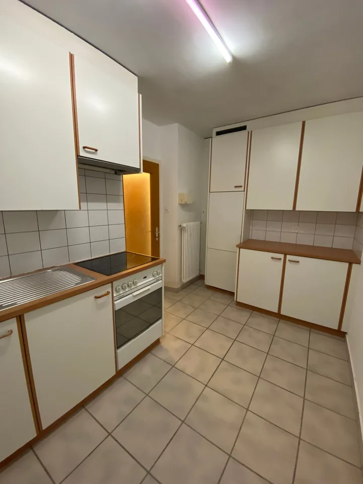 Magnifique appartement 3 pièces avec balcon et vue sur le lac à Neuchâtel