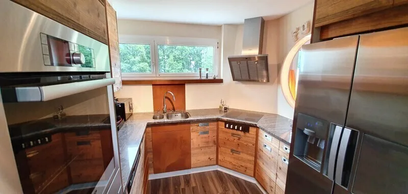 3½ ZI-WOHNUNG IN HINWIL (ZH), MÖBLIERT, TEMPORÄR