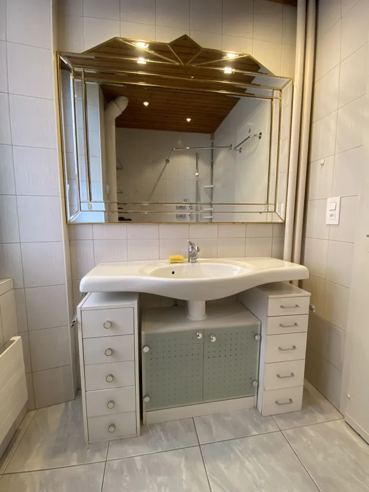 Geräumige 4.5-Zimmer-Wohnung im Herzen von Tramelan – Foto 6 von 9