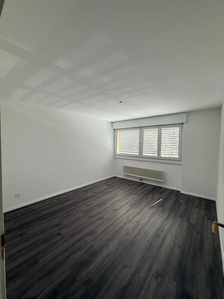 Appartement attractif de 3,5 pièces à Rüfenacht