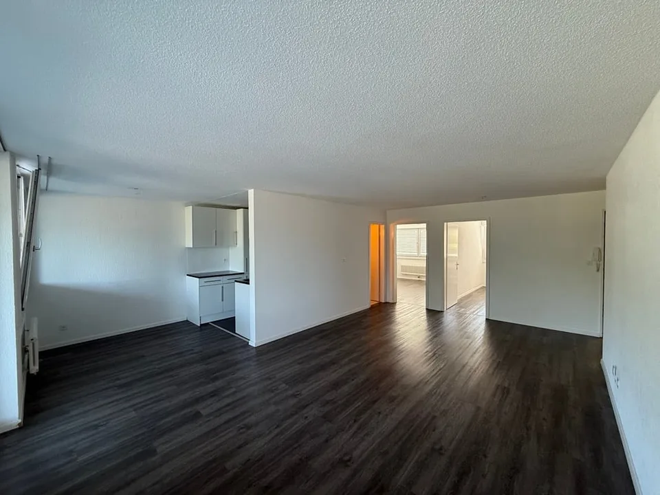 Appartement attractif de 3,5 pièces à Rüfenacht