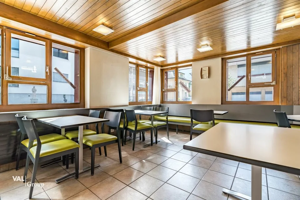 Gewerberäumlichkeiten mit Charme und Potential im Zentrum von Raron