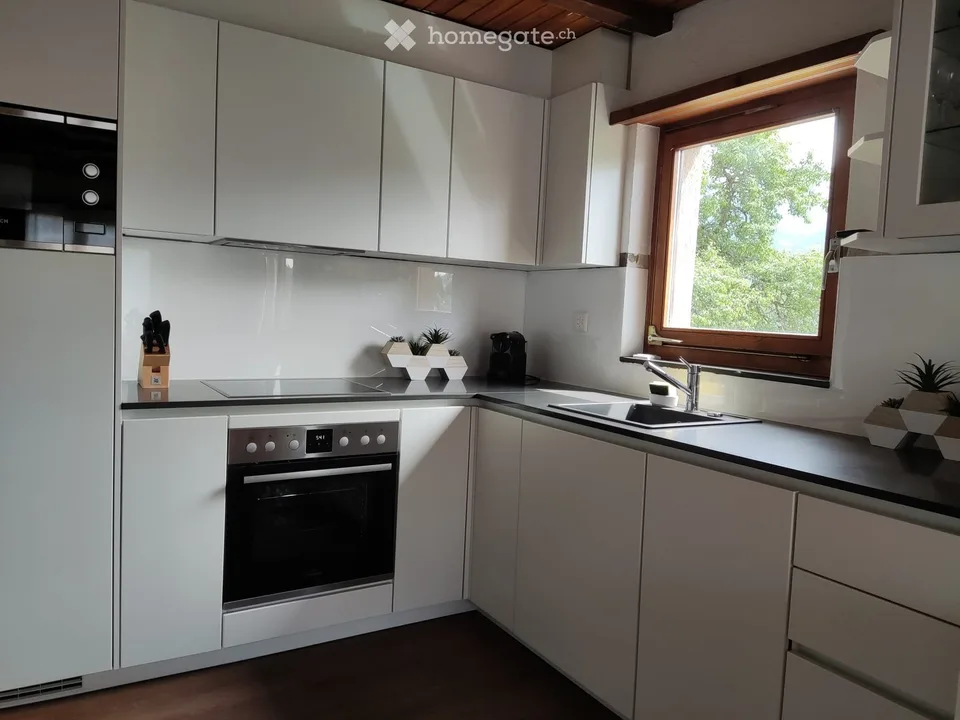 Appartement spacieux et calme de 2,5 pièces avec vue enchantante