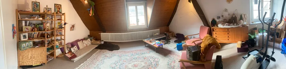 Schönes 4-Zimmer-Apartment im 2. Stock