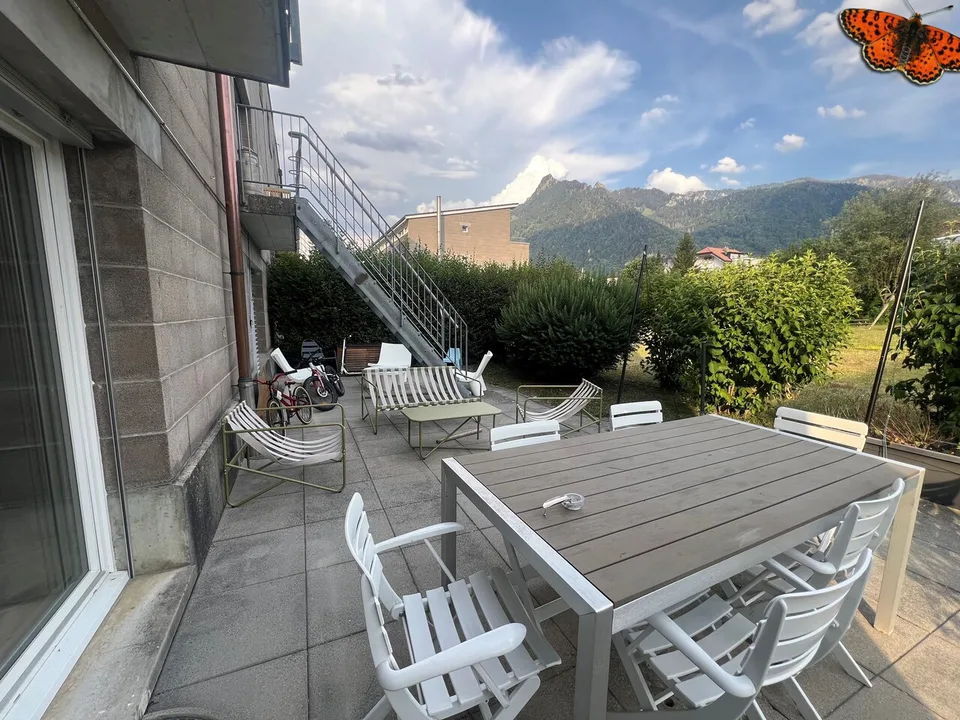GRAND 4½ PIECES DE 150 M² - Terrasse plain-pied
