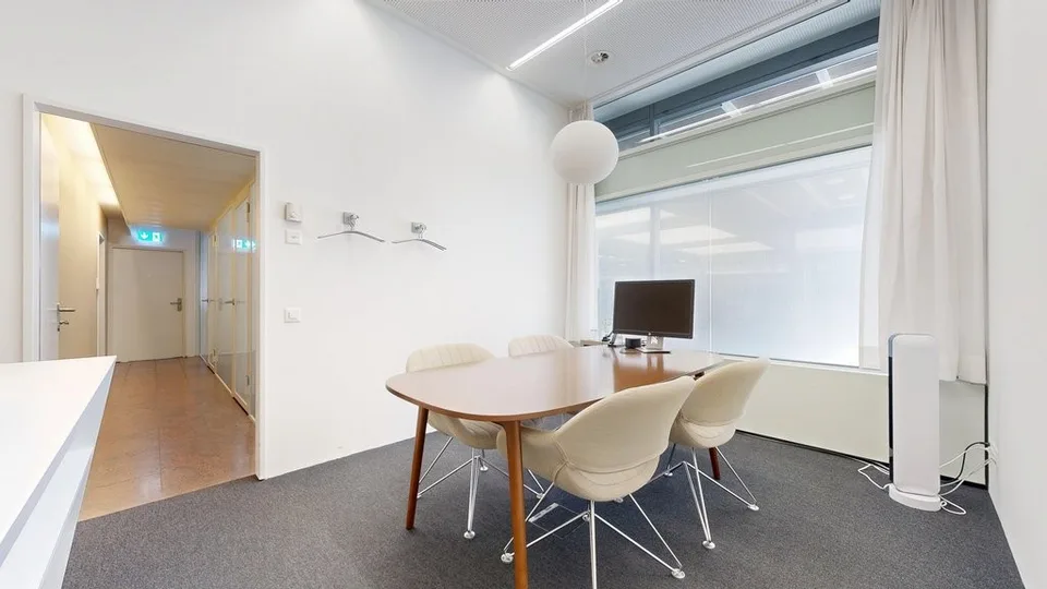 316 m2 Gewerbe- / Praxisfläche im Inside Dübendorf – Foto 7 von 8