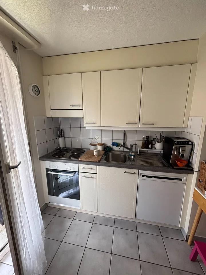 Großes Zimmer zur Untervermietung