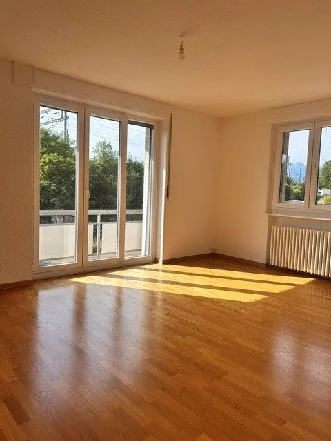 Geräumige 4-Zimmer-Wohnung mit großer Terrasse in Puidoux