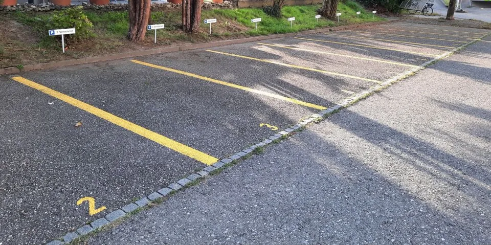 Parkplatz Nabholz Areal, 5012 Schönenwerd