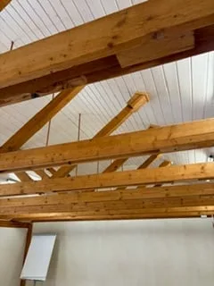 58m² Spazio Commerciale in Affitto a Riedikon