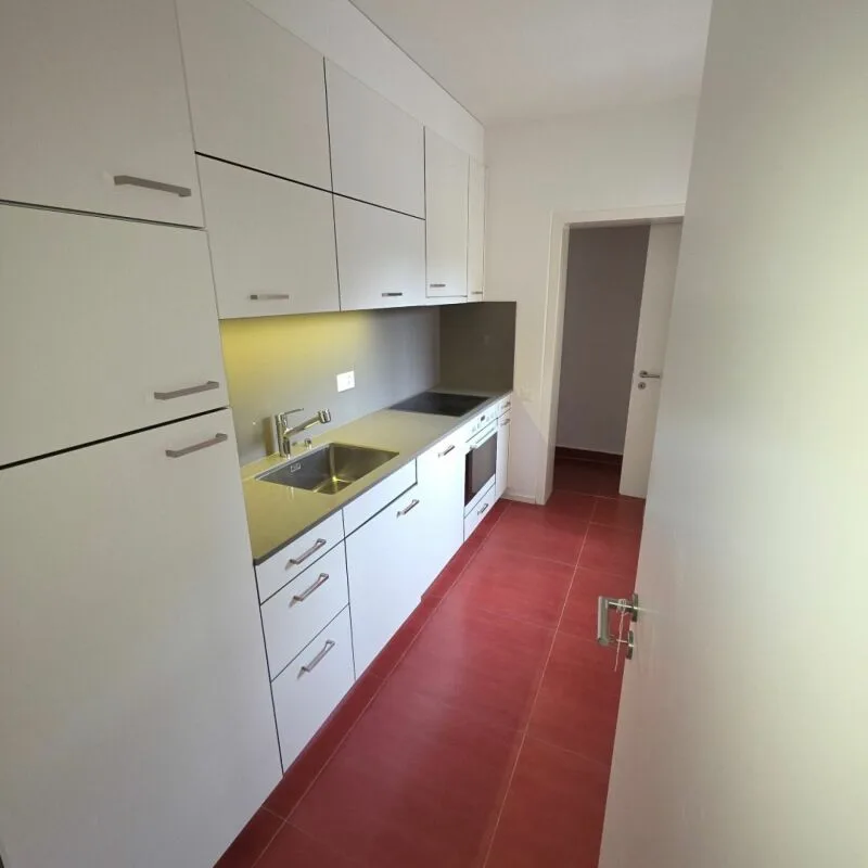 Zu vermieten im Lidorama Park - Paradiso 2.5 Zimmer mit Garten