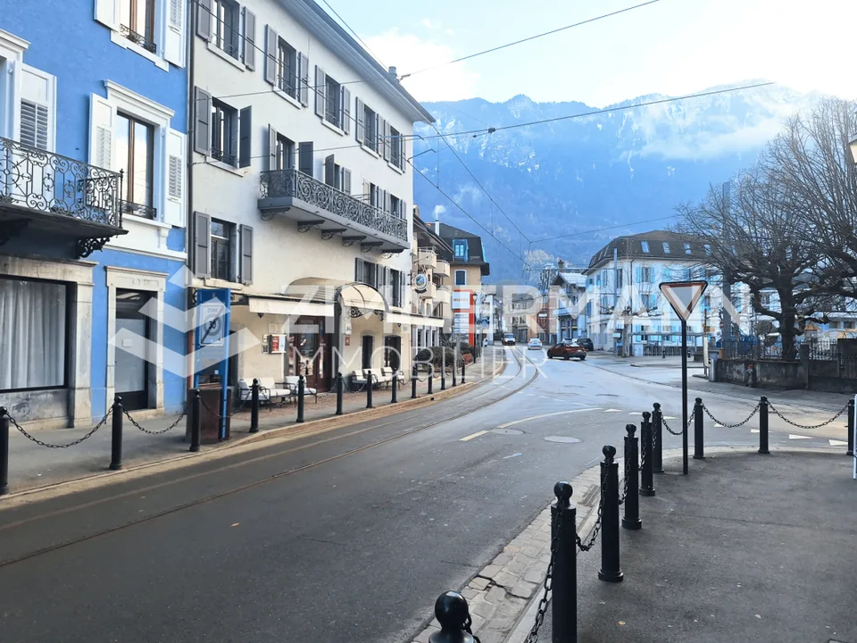 Arcade gewerblich von etwa 45 m² in Bex