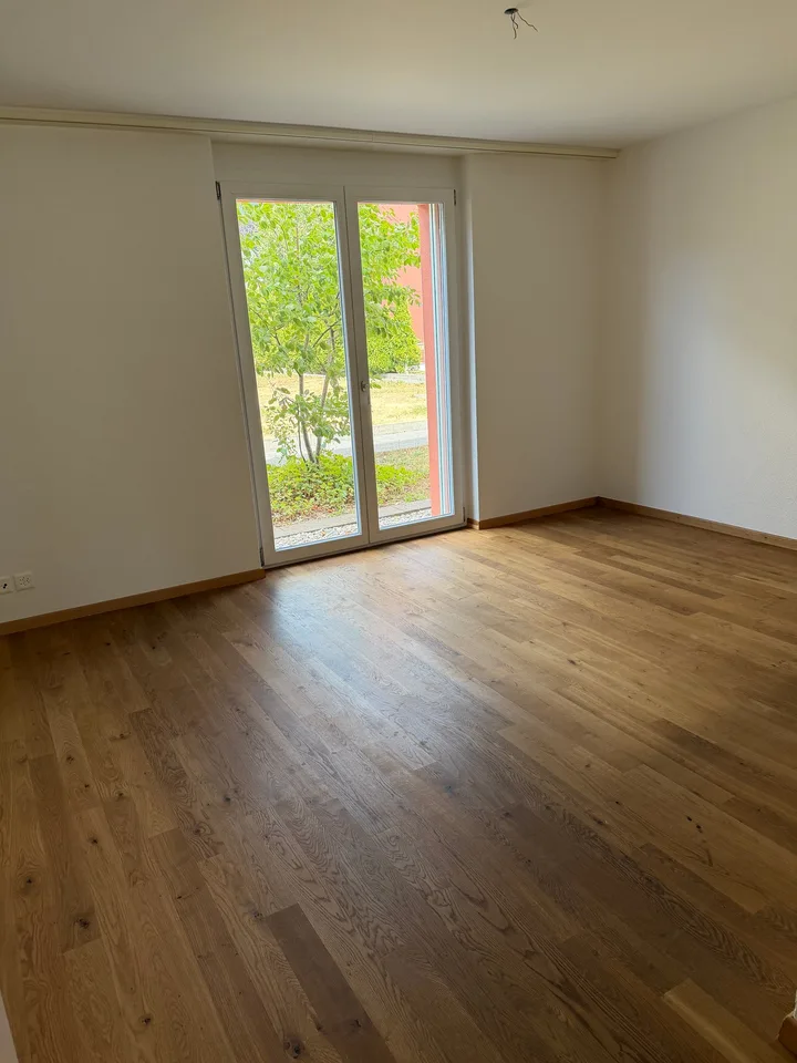 3 1/2-Zimmer Parterrewohnung mit 2 Sitzplätzen