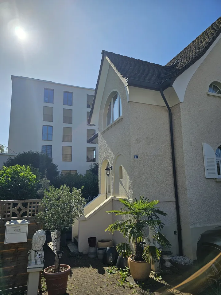 Charmantes und zentral gelegenes Einfamilienhaus zu vermieten!