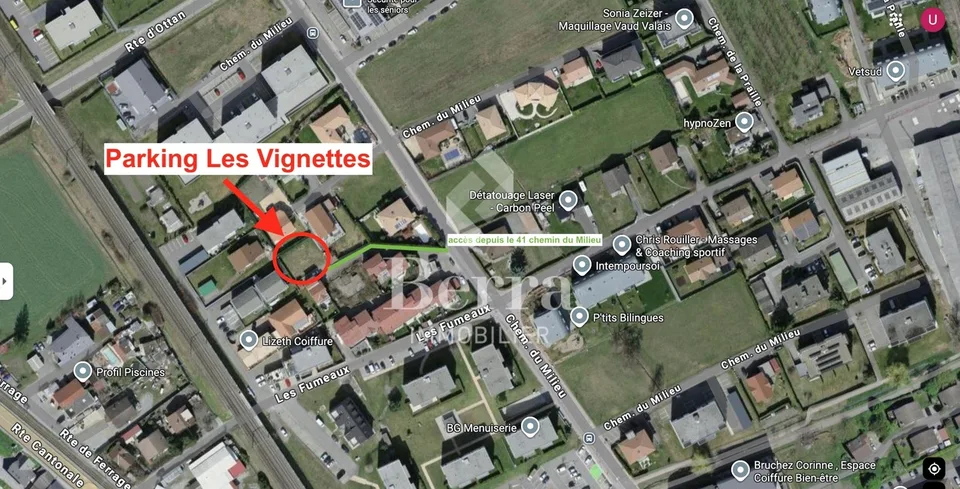Plusieurs places de parc extérieures à louer !