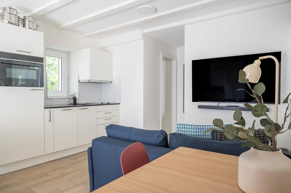2min zum HB - möblierte 1.5 Zimmerwohnung mit privater Terrasse