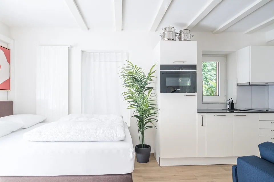 2min zum HB - möblierte 1.5 Zimmerwohnung mit privater Terrasse