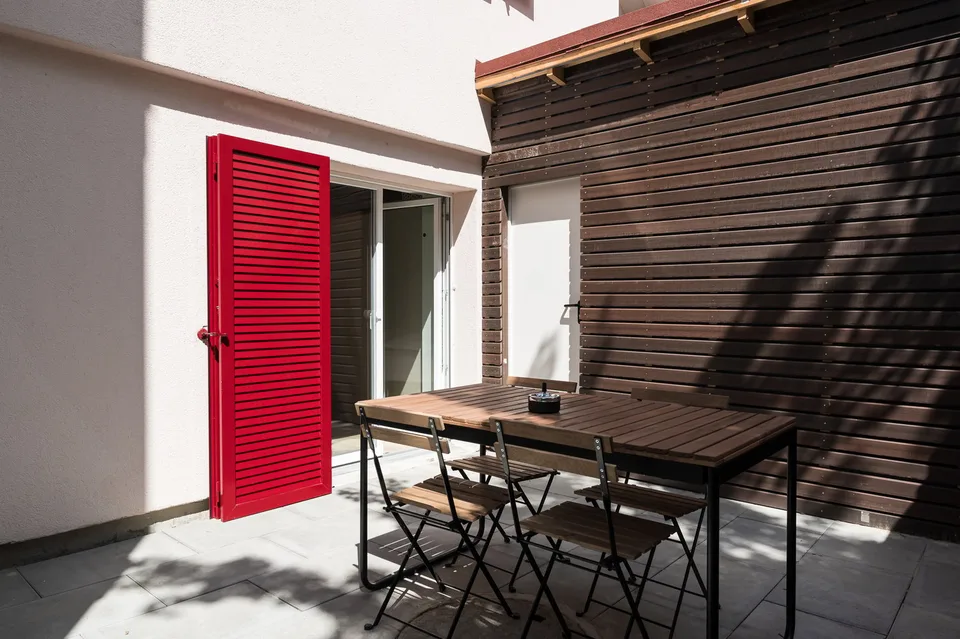 2min zum HB - möblierte 1.5 Zimmerwohnung mit privater Terrasse – Foto 8 von 12