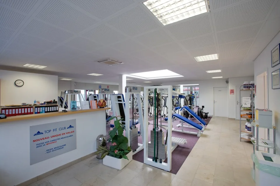 SURFACE COMMERCIALE/BUREAU/CABINET MEDICAL/ACTIVITES SPORTIVES – foto 8 di 12