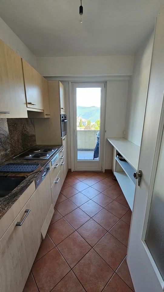 Affittasi splendido appartamento 3.5 locali con vista aperta su Lugano – foto 13 di 13