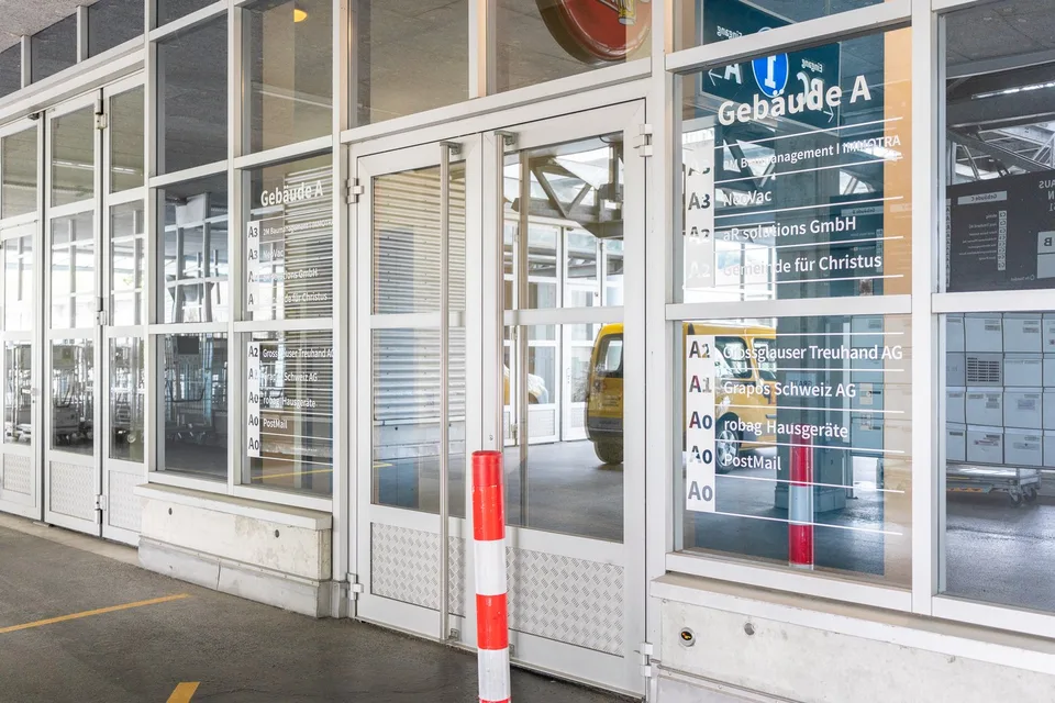 Your business premises are too small? – photo 25 of 27