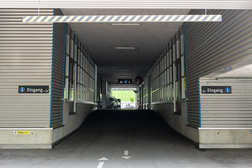 Your business premises are too small? – photo 26 of 27