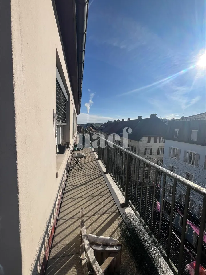 Superbe 3 pièces lumineux avec un long balcon en "L" – Foto 23 von 24