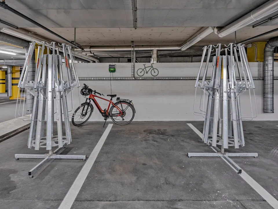 LAST CHANCE - BÜRO MIT EXKLUSIVER TERRASSE IM KOWERK DIETLIKON – Foto 17 von 18