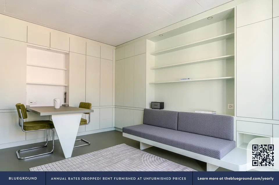 Blueground ID227, Oerlikon