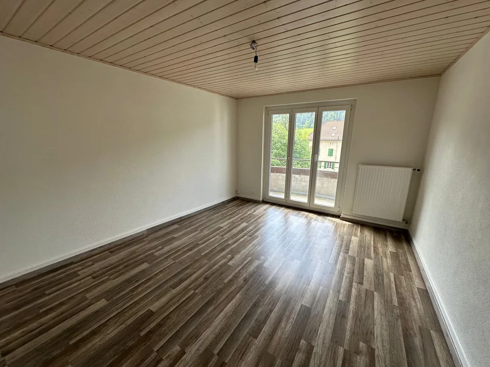 A louer: appartement 3.5 pièces avec balcon - Crêt-Besson 11, Sonvilier