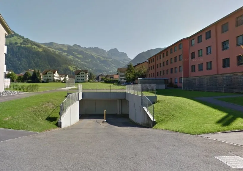 Einstellplatz zu mieten in 6460 Altdorf UR