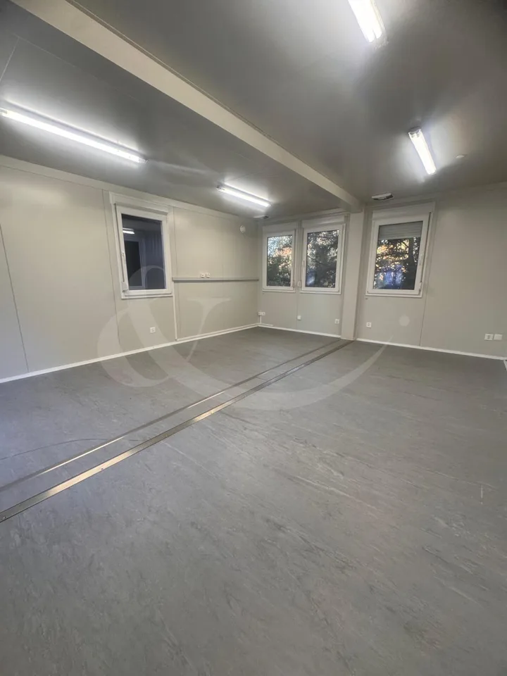 Av. de Pailly 5, Bureaux préfabriqués à louer ? 30 m², lumineux et bien situés