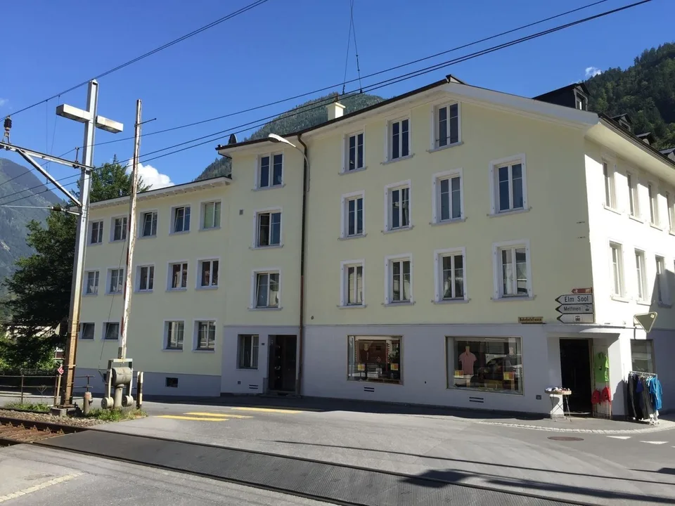 Charmantes 1.5-Zimmer-Studio an ruhiger Lage in Schwanden GL