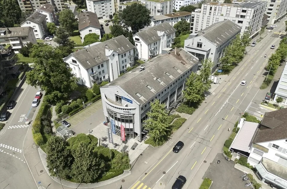 Helle Bürofläche im Dachgeschoss an zentraler Lage - Profitiere vom Angebot